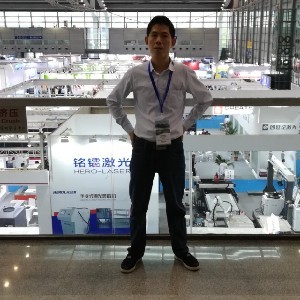 月亮走了我不走