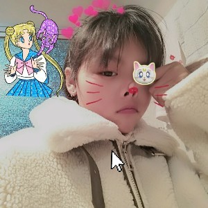 可爱的猪猪女孩