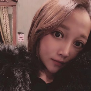绿色桔梗