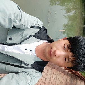 小鲜肉一个