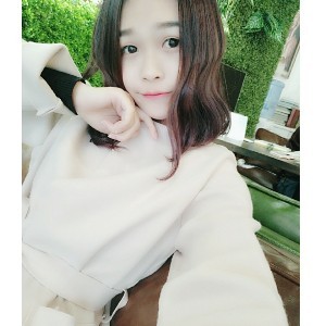 夏日的百褶裙