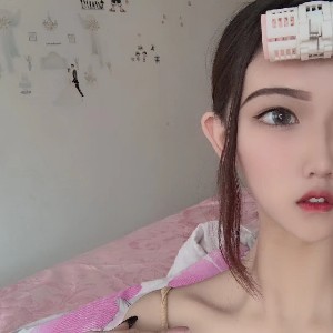 低端玩家希希