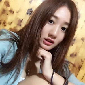 ioy丶佳