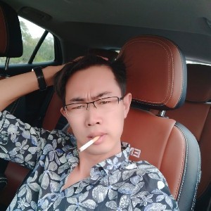 老迟到的糖豆