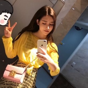 云朵有点甜-