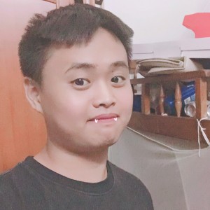 我有一只小法斗