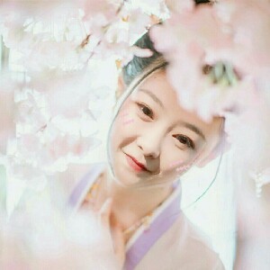 一身草莓味