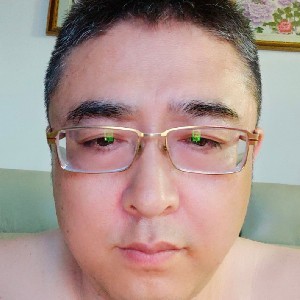 苗苗哥