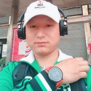 秦小贰