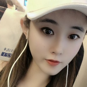 依依爱吃糖